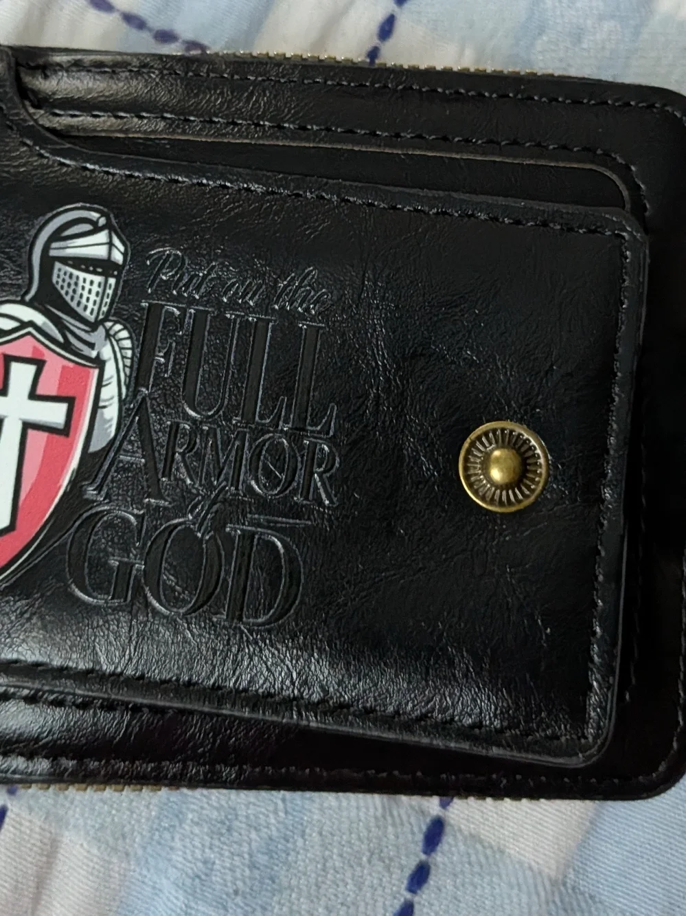 Source Unknown Black Leather Key & Card Holder with Red Shield Cross